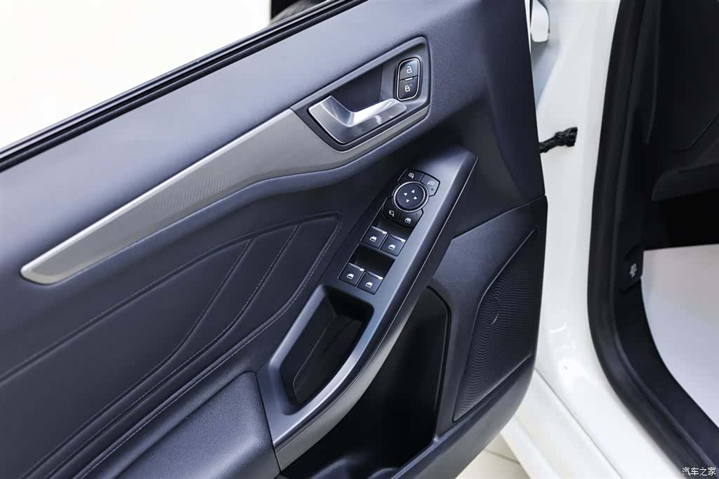 Ford Focus, 2020 16