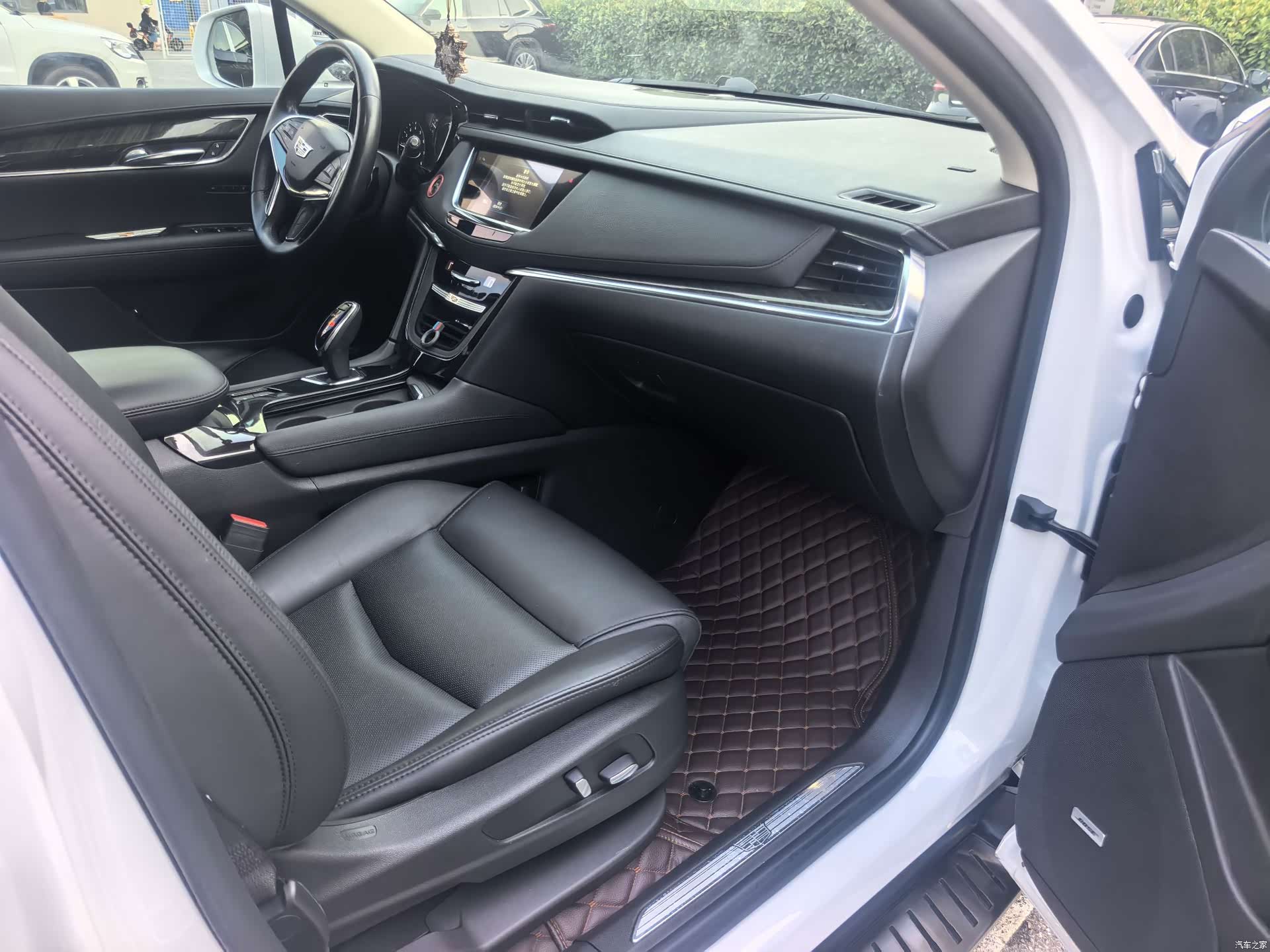Cadillac XT5, 2019 8