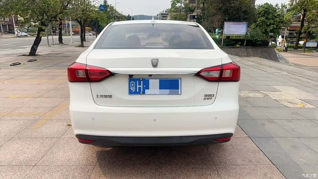 Roewe 360, 2017 все фото