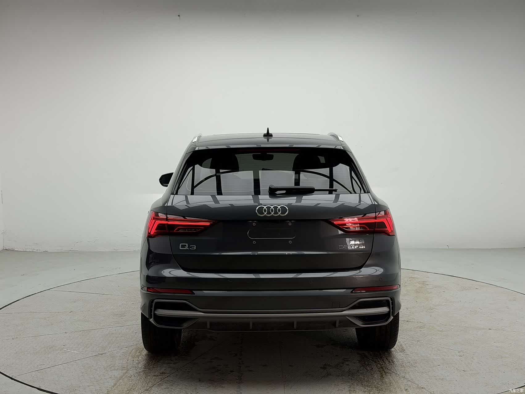 Audi Q3, 2023 3