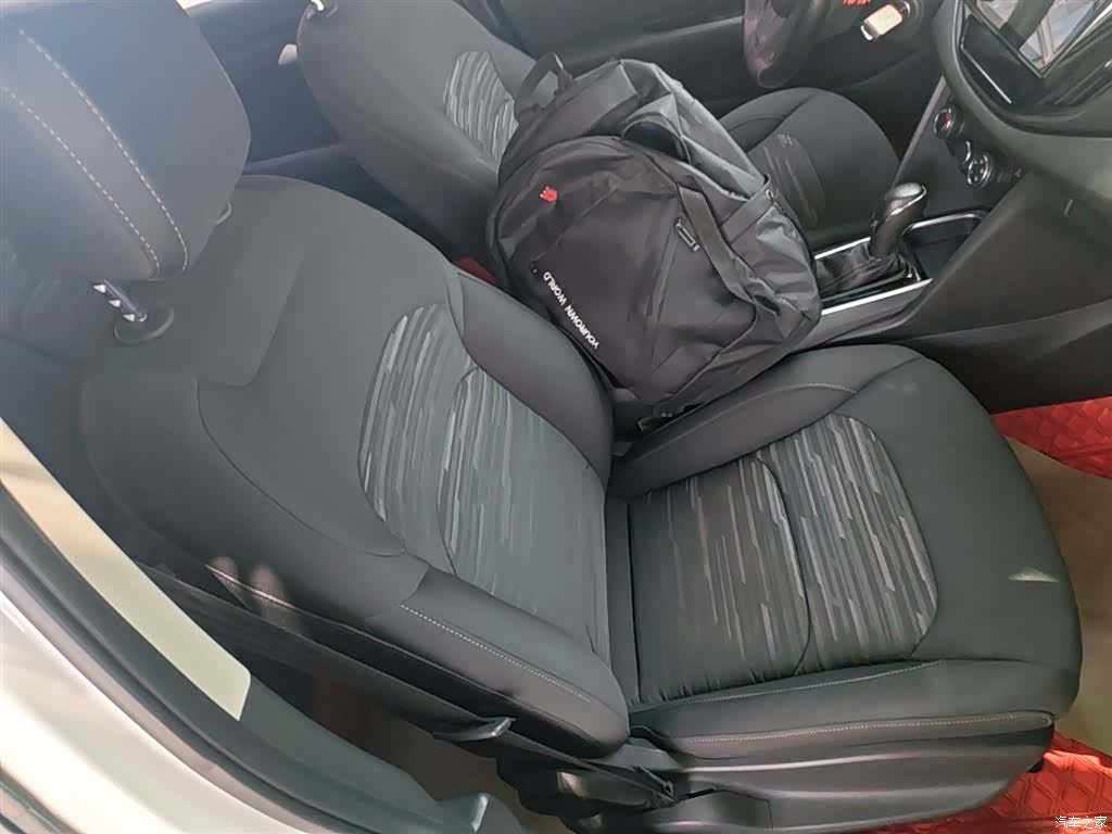 Chevrolet 320, 2018 25