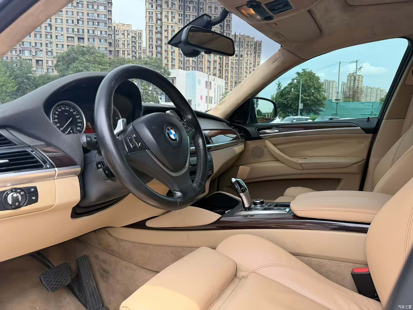 BMW X6, 2011 4
