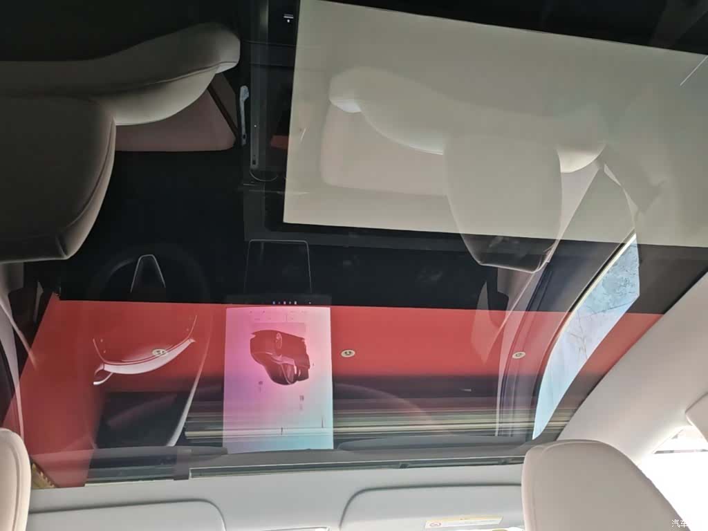 Tesla Model Y, 2025 18