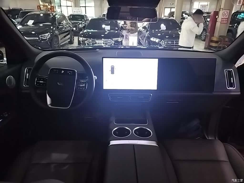 Li Auto L8, 2024 10