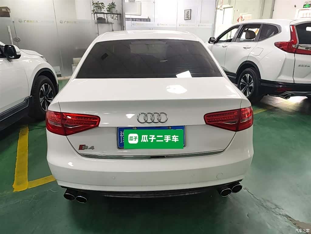 Audi A4L, 2016 6