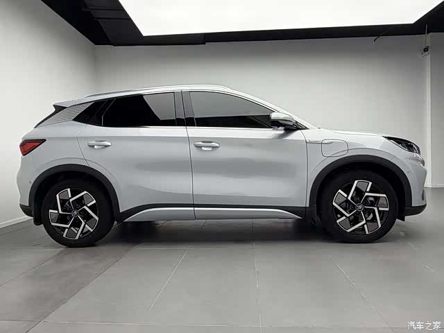 BYD Yuan, 2024 13