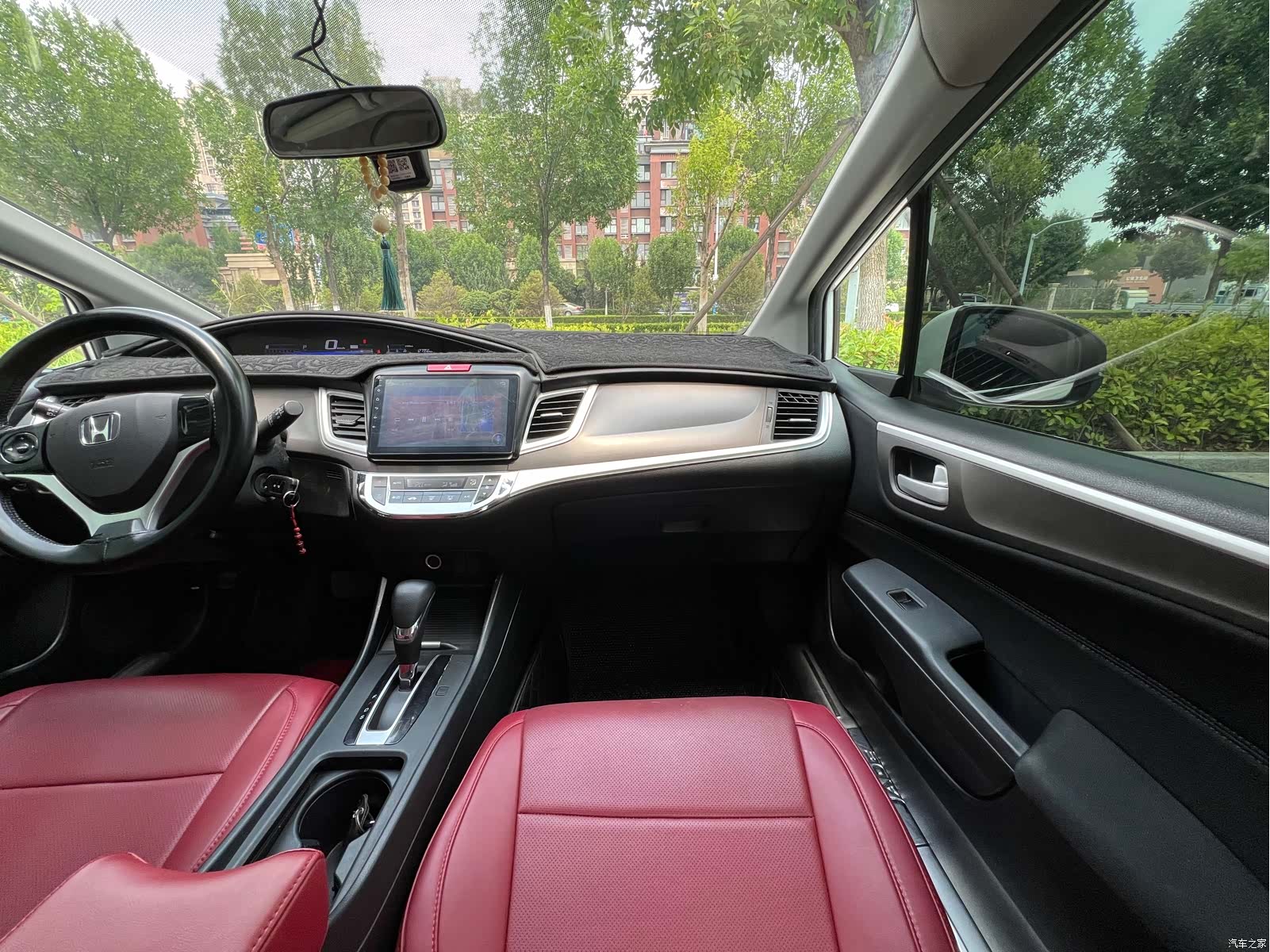 Honda Jade, 2017 14