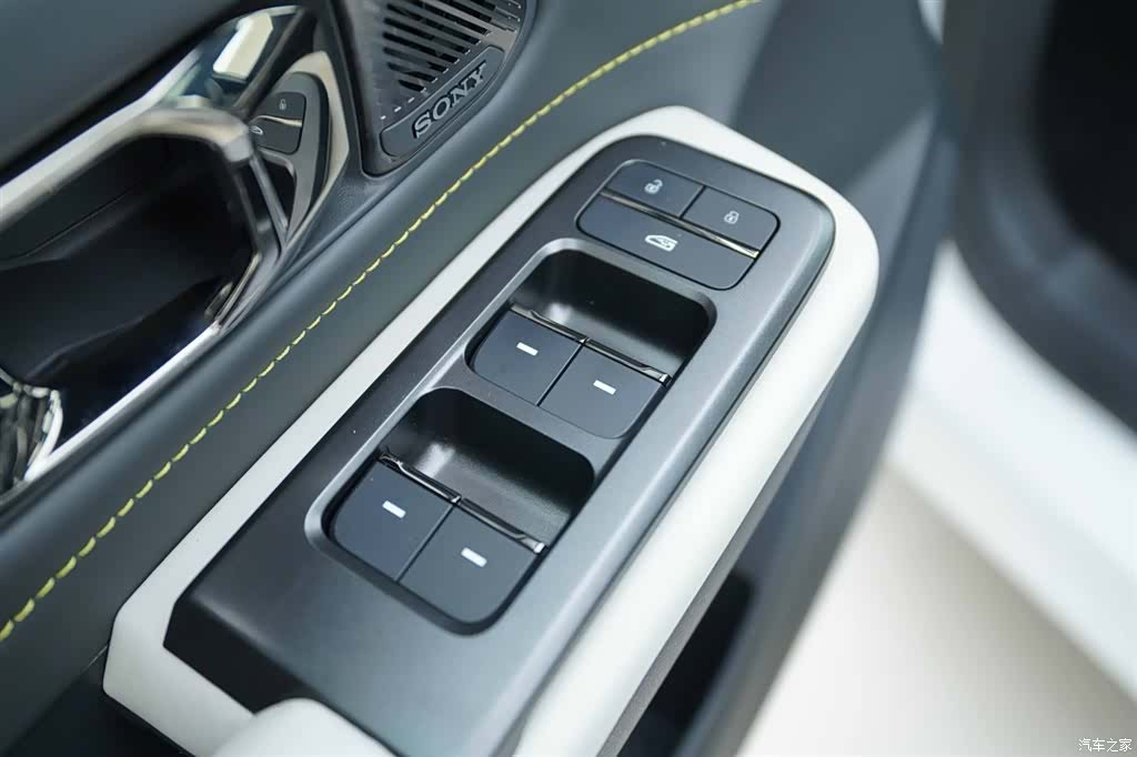 Jetour L6, 2024 10