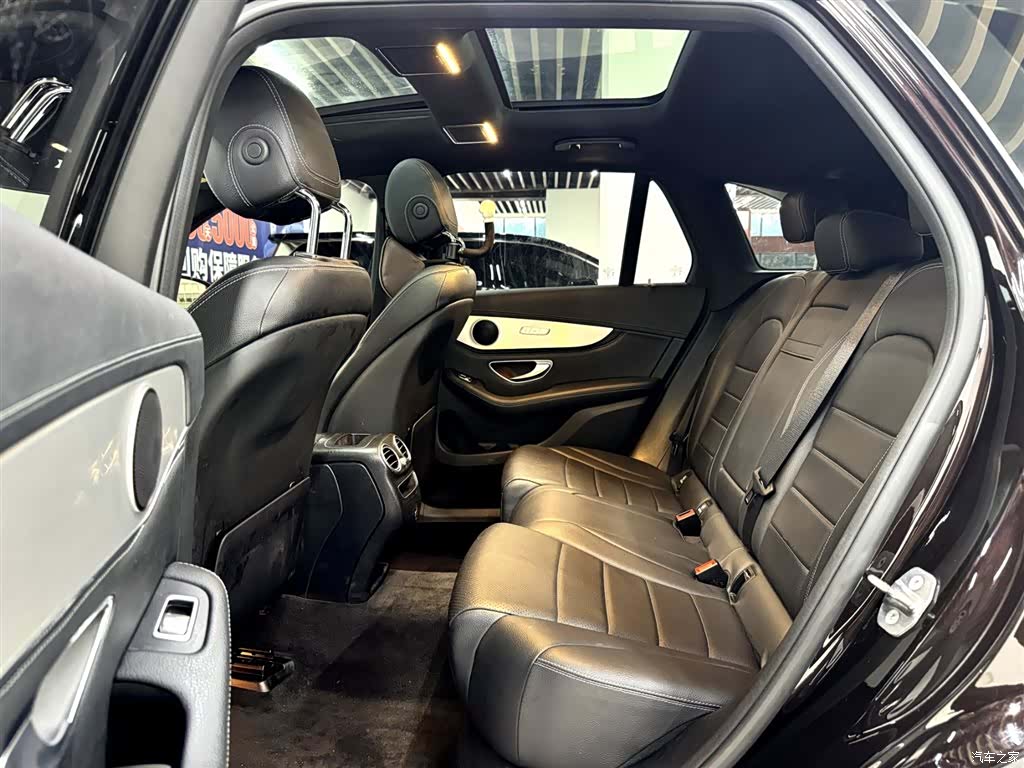 Mercedes-Benz GLC, 2020 12