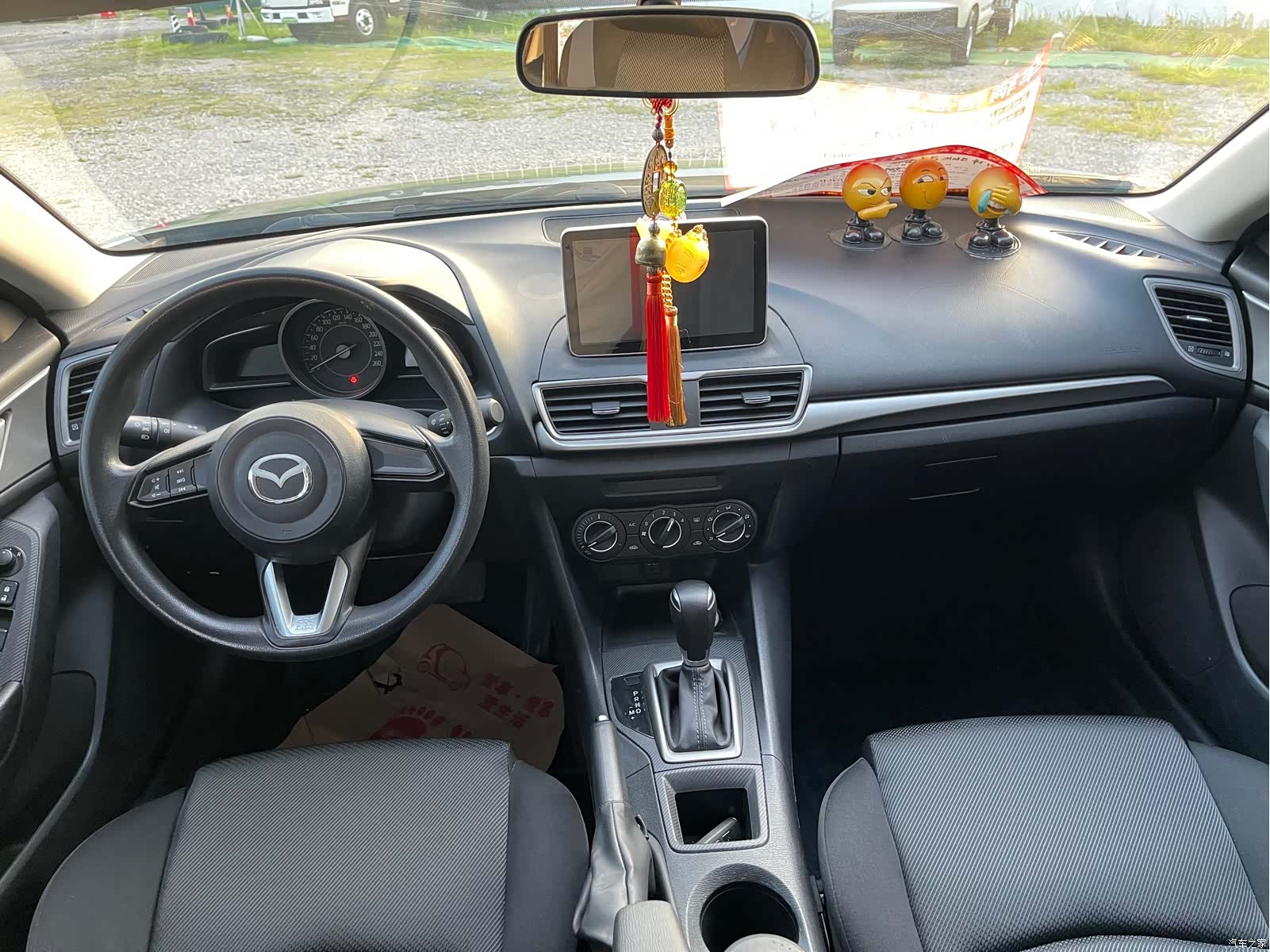 Mazda Mazda3, 2017 4