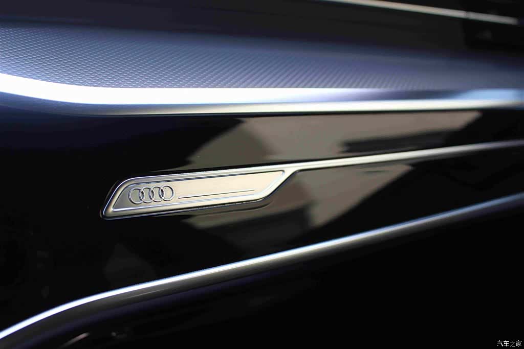 Audi A6L, 2022 8