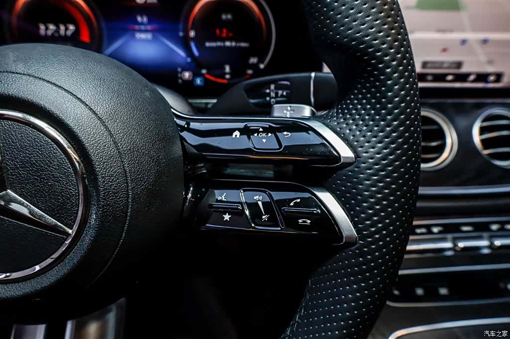 Mercedes-Benz E-Class, 2021 15