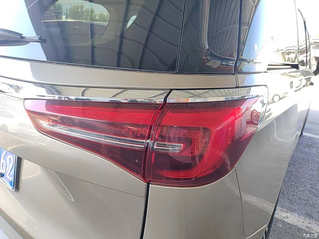 Buick GL8, 2023 8