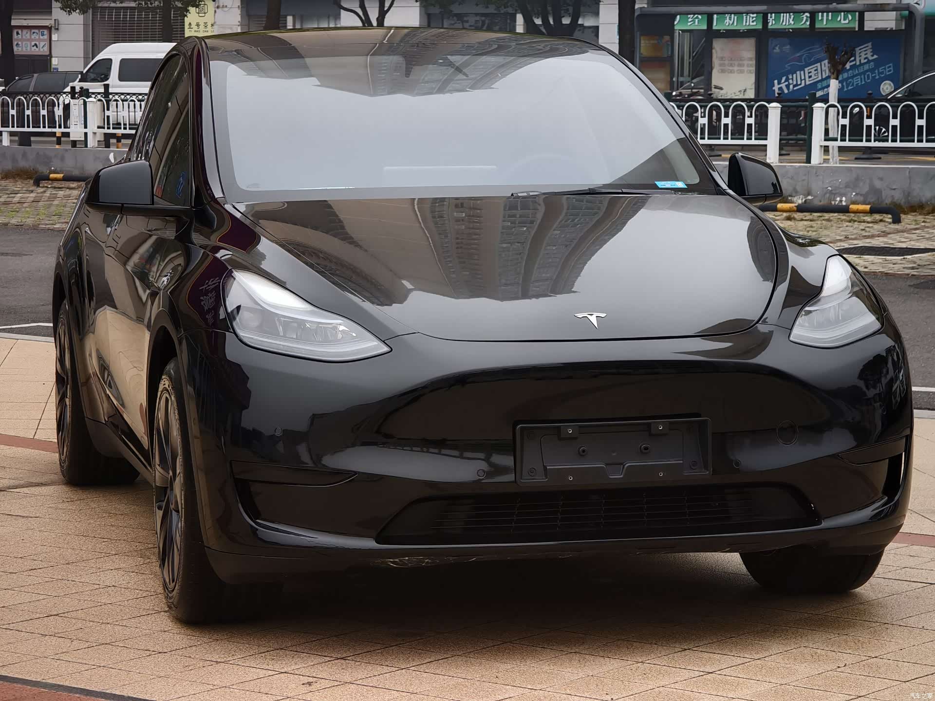 Tesla Model Y, 2024 3