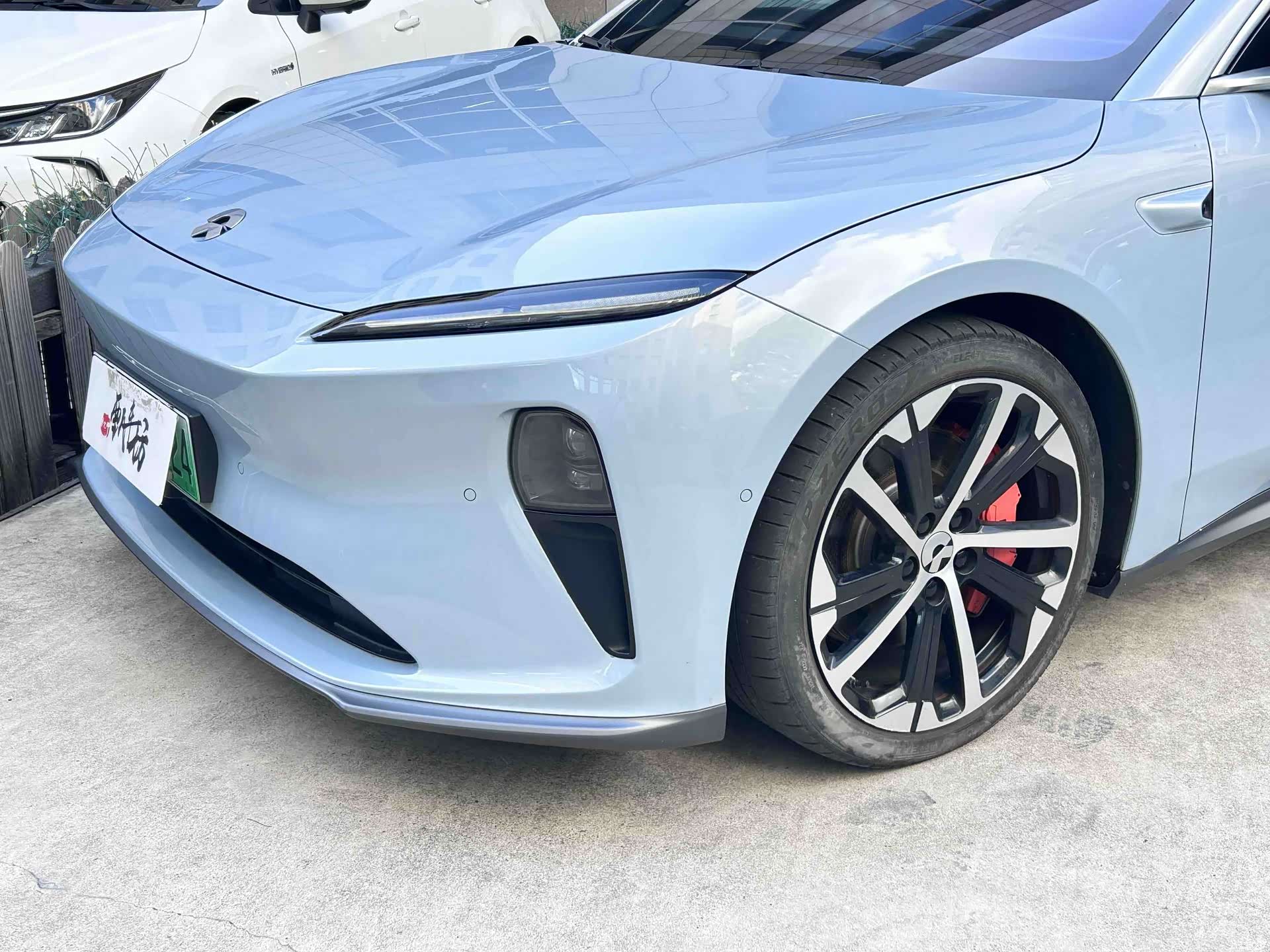 NIO ET5, 2022 все фото