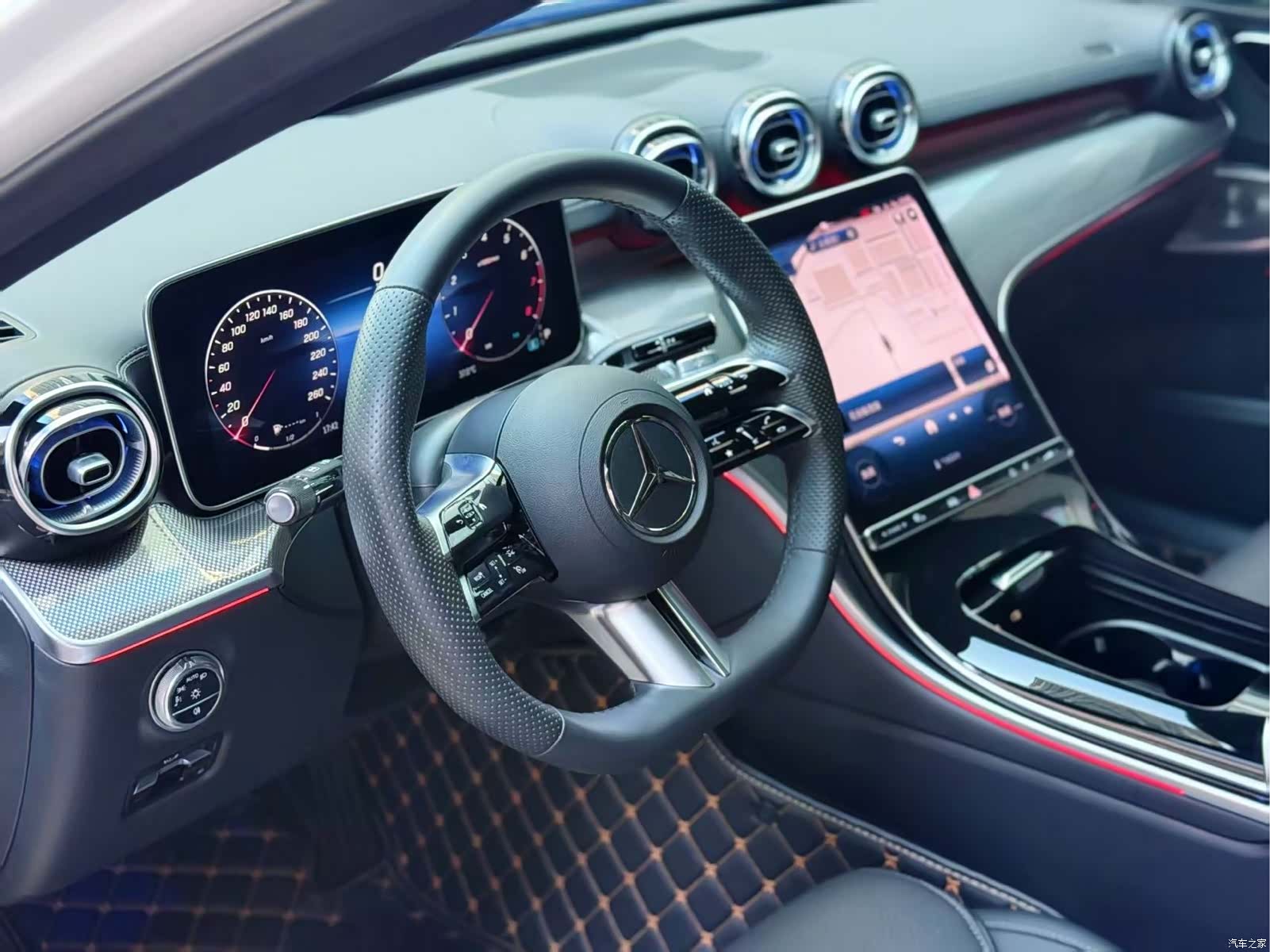 Mercedes-Benz C-Class, 2023 9