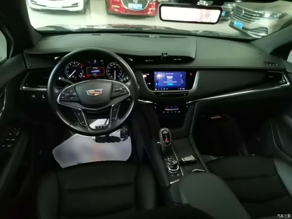 Cadillac XT5, 2022 10