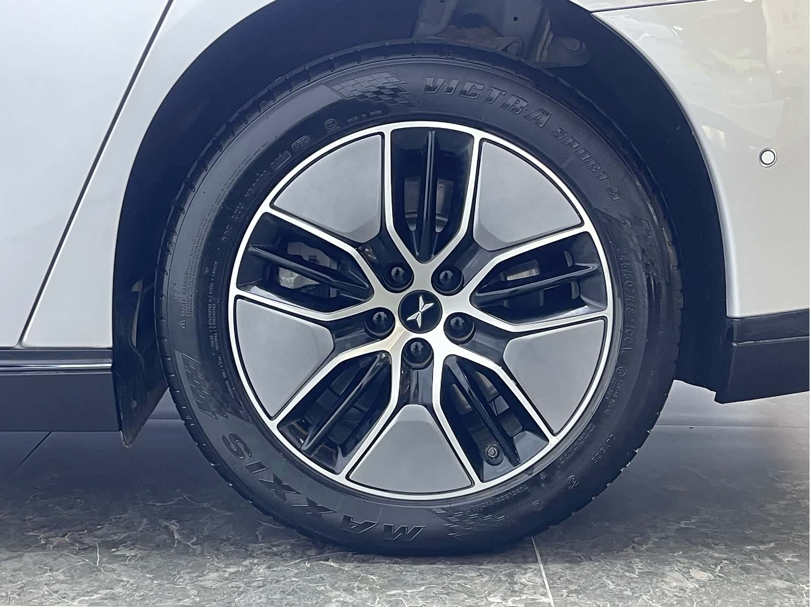 Xpeng P7, 2025 10