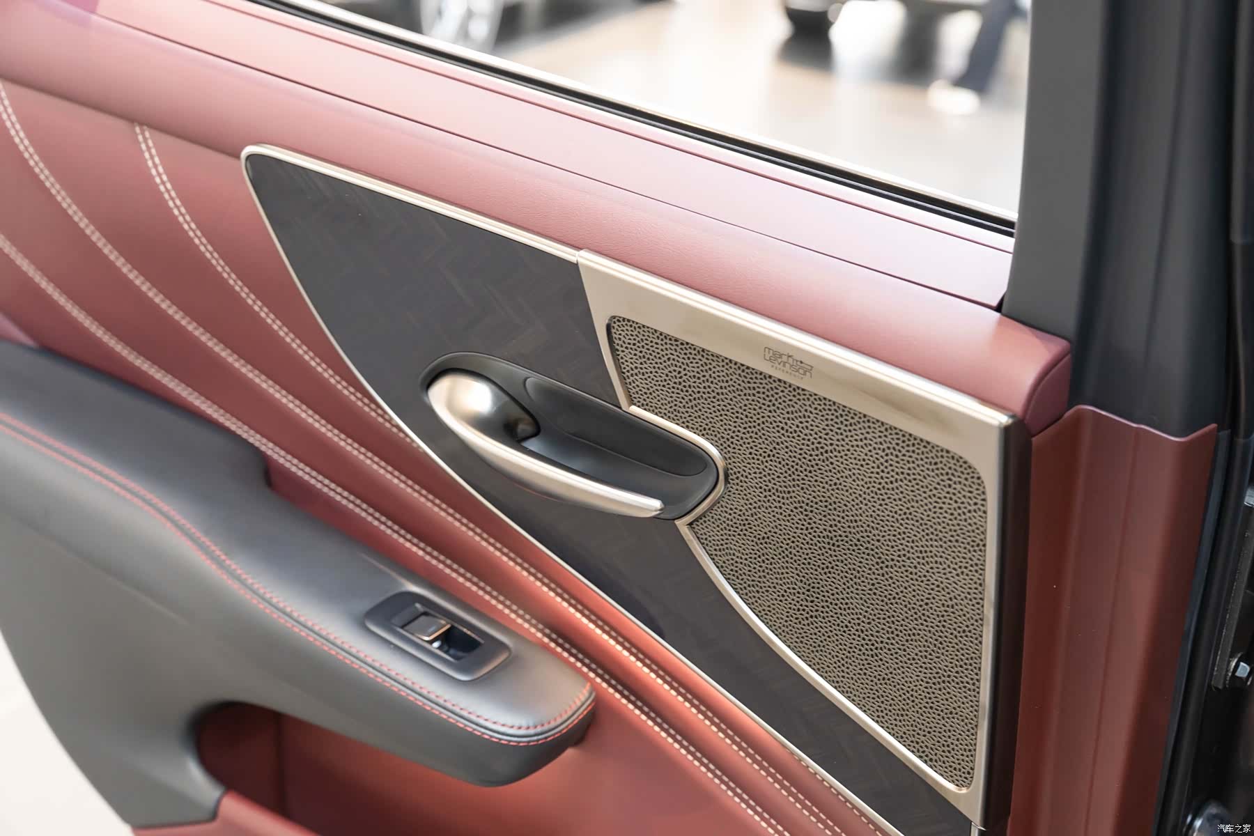 Lexus LS, 2020 18