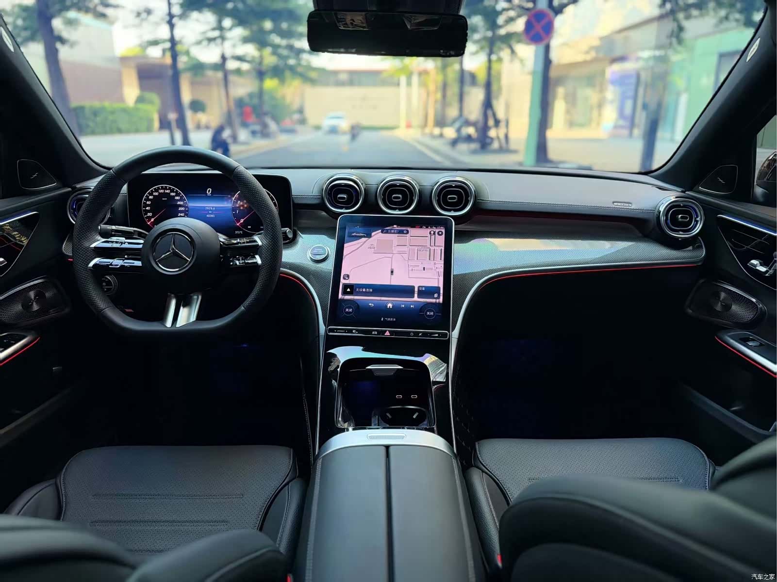 Mercedes-Benz C-Class, 2023 11