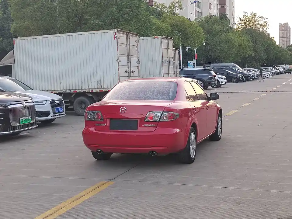 Mazda 6