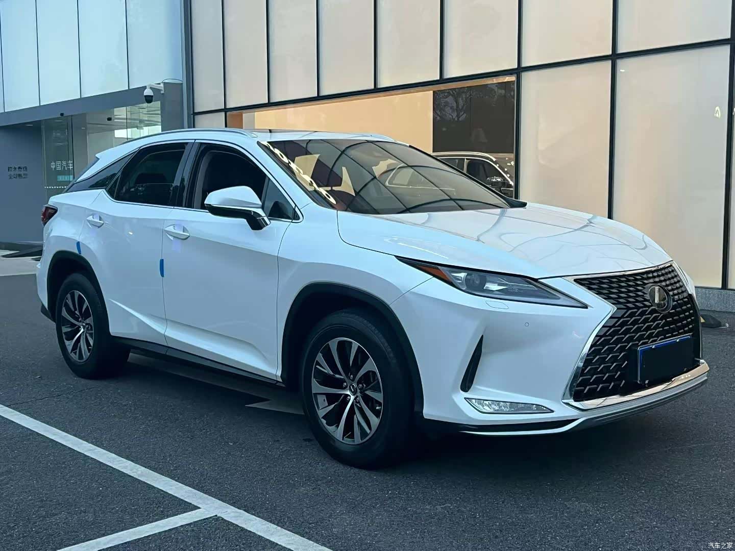 Lexus RX, 2021 3