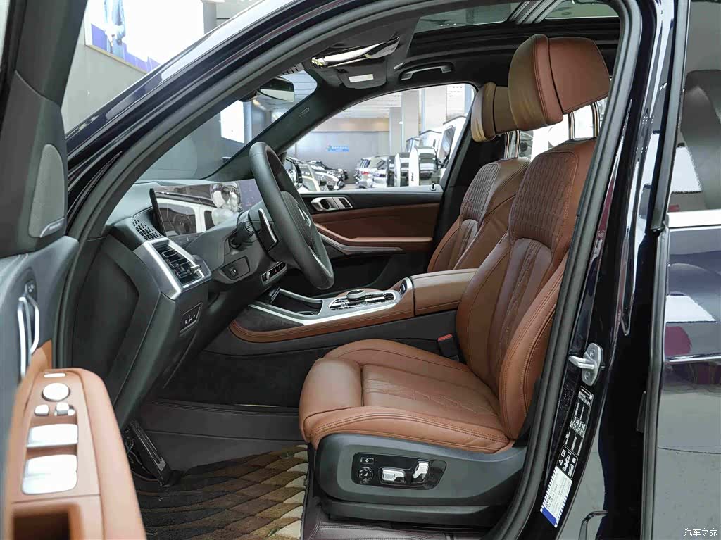 BMW X7, 2024 11
