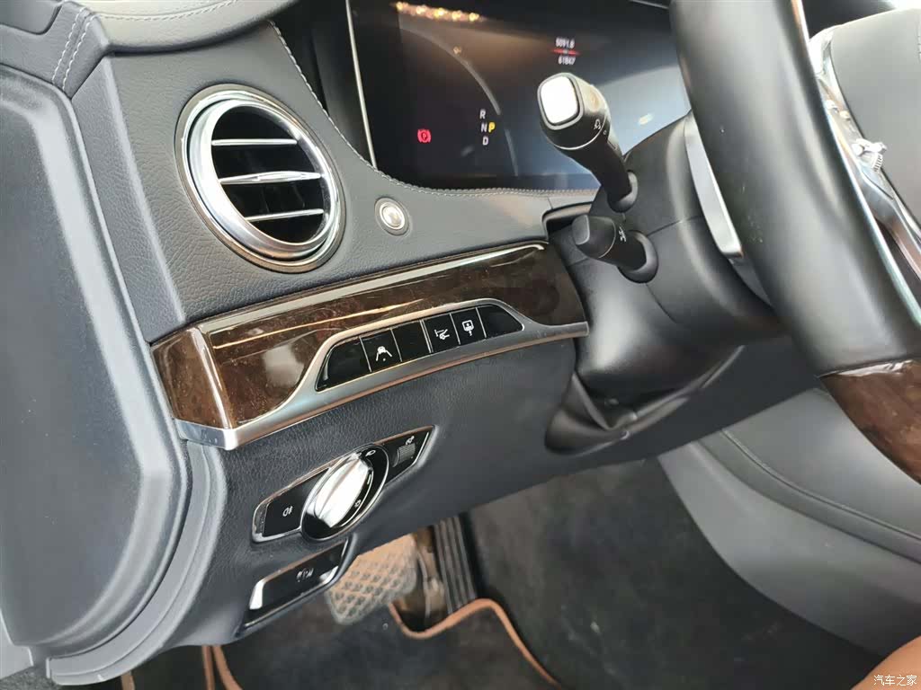 Maybach S-Class, 2021 8