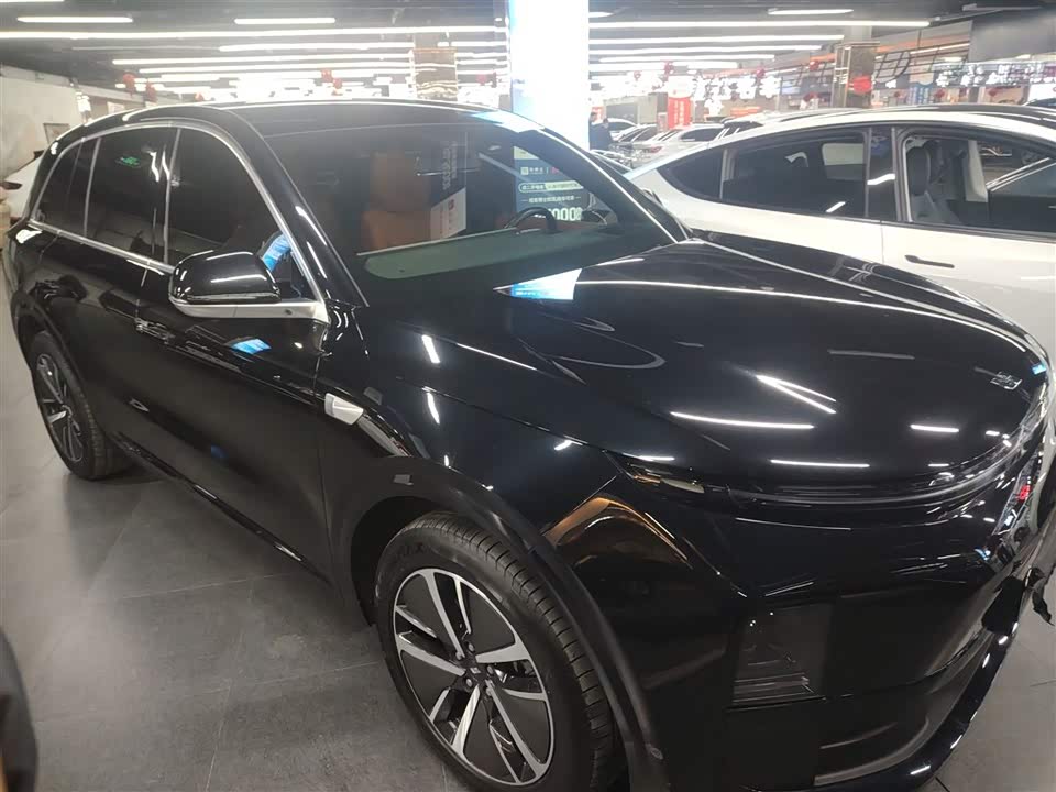 Li Auto Ideal L6
