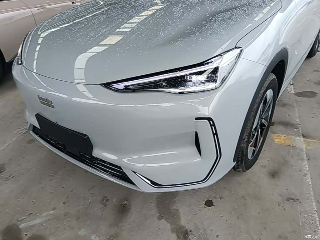 Geely Galaxy E5, 2024 24