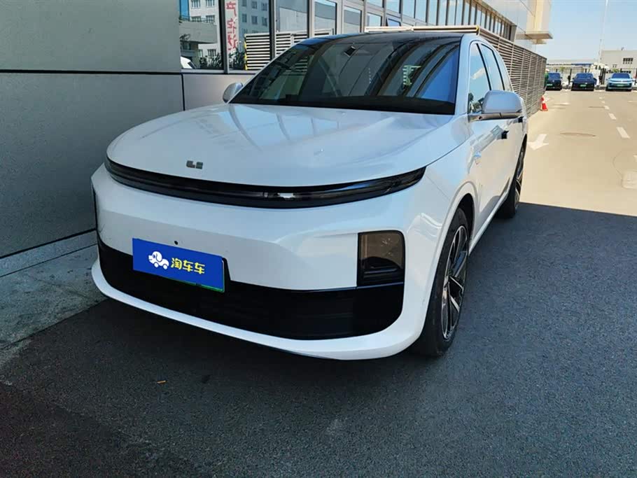 Li Auto L6