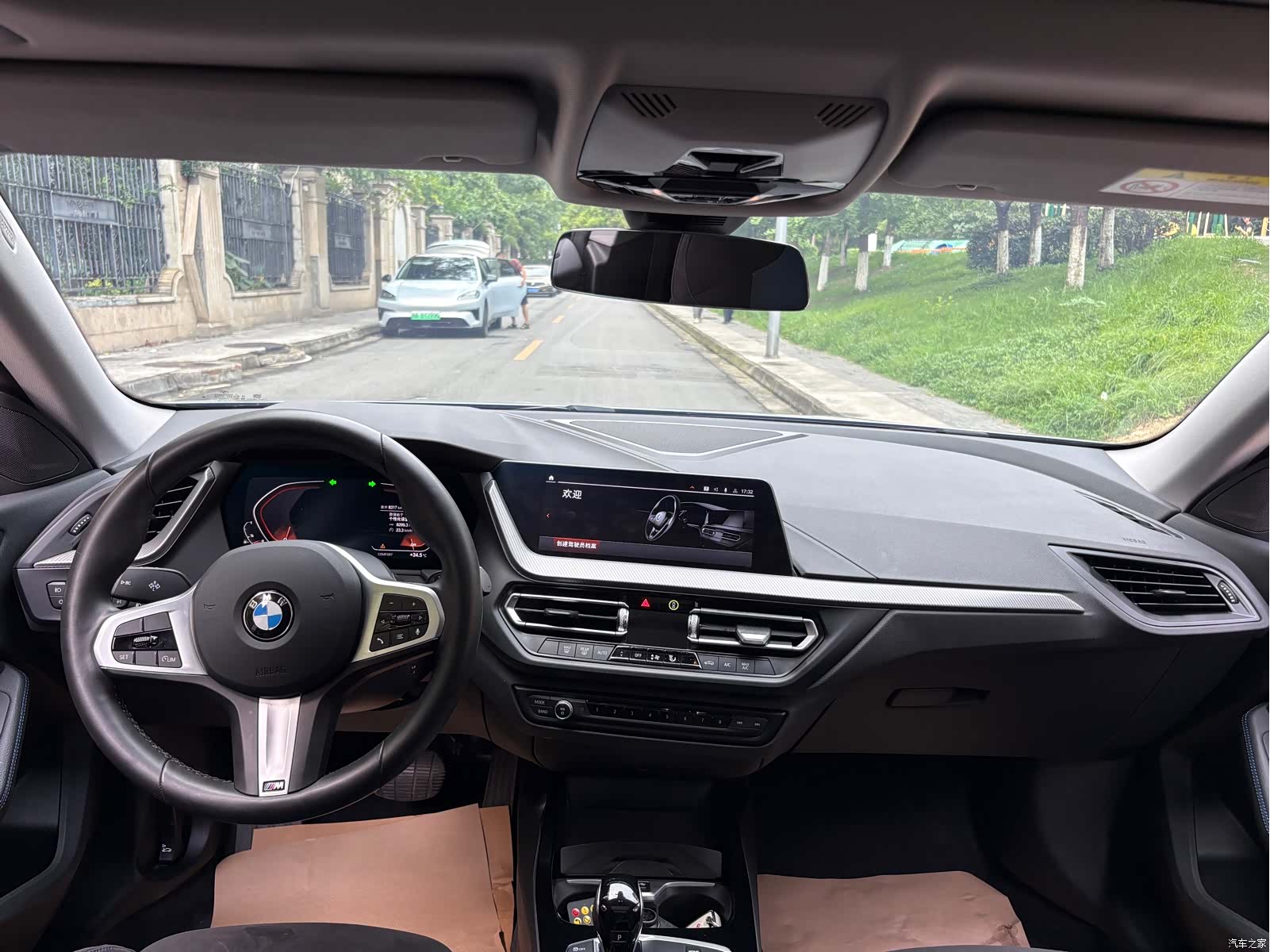 BMW 2 Series, 2024 9