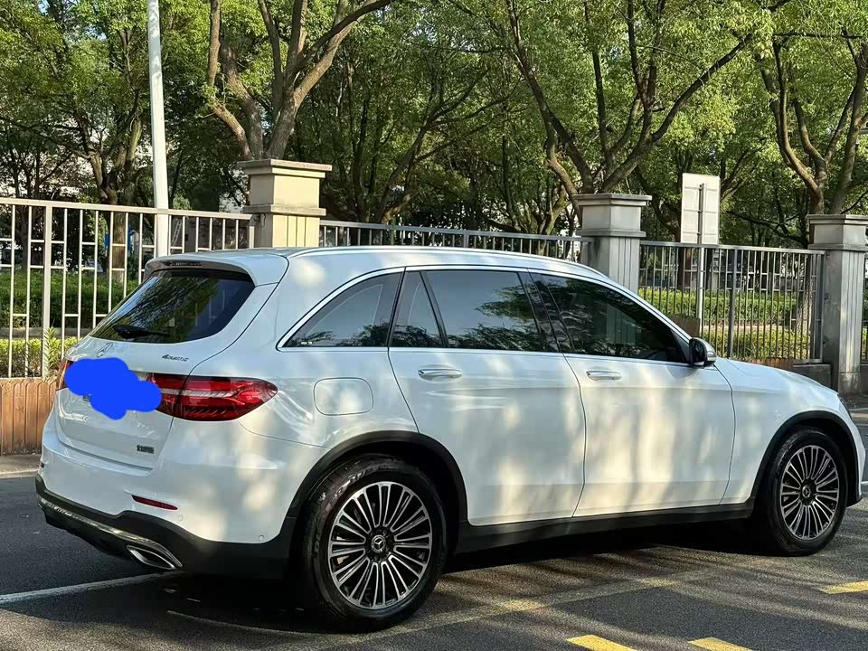 Mercedes-Benz GLC Mercedes-Benz GLC