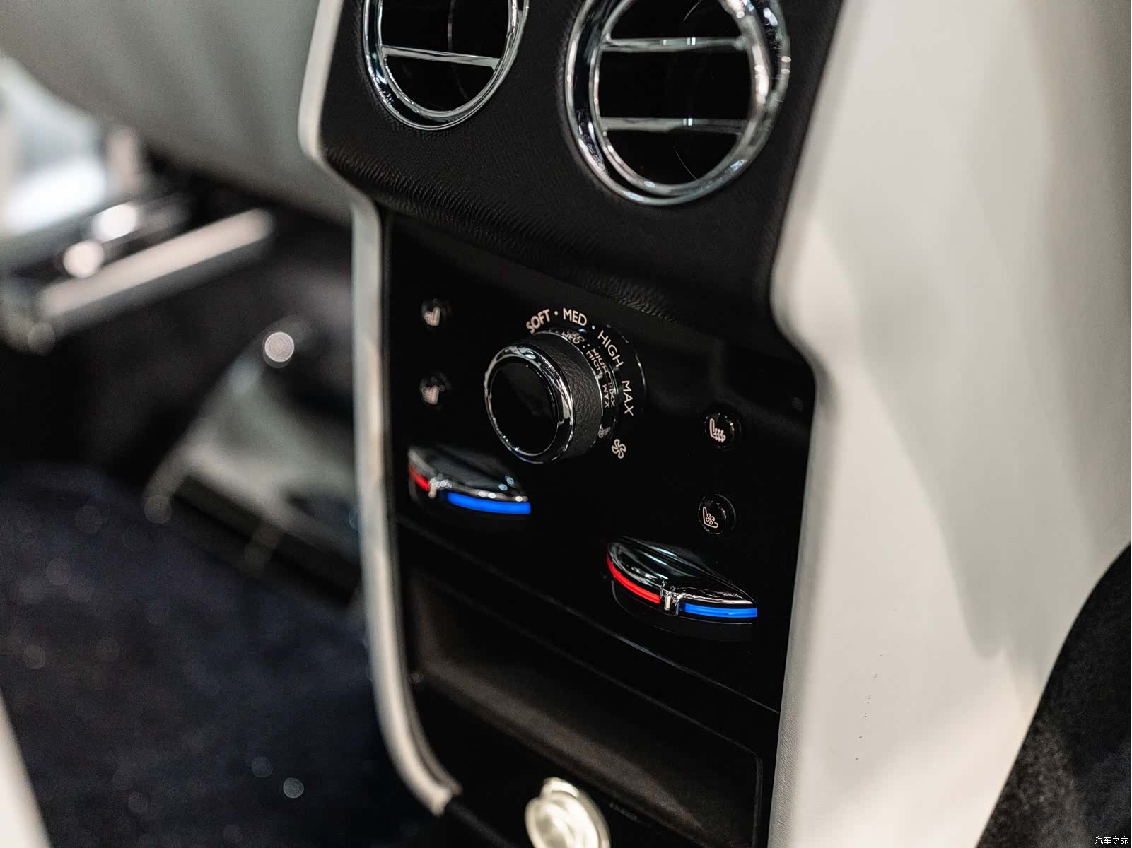 Rolls-Royce Cullinan, 2020 29