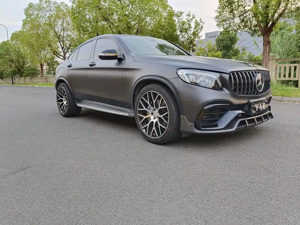 Mercedes-Benz GLC Coupe AMG Mercedes-Benz GLC Coupe AMG