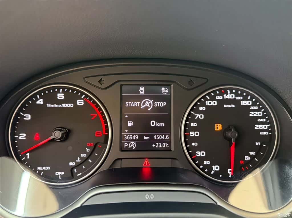 Audi Q2L, 2022 10