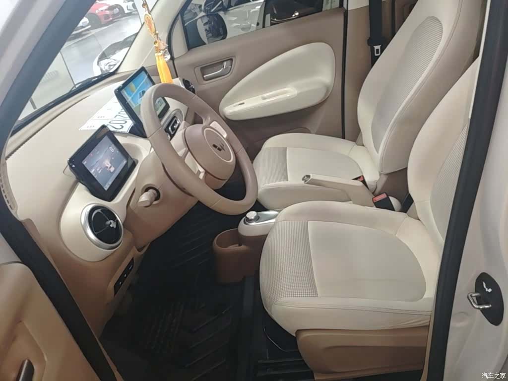 Wuling MINIEV, 2025 15
