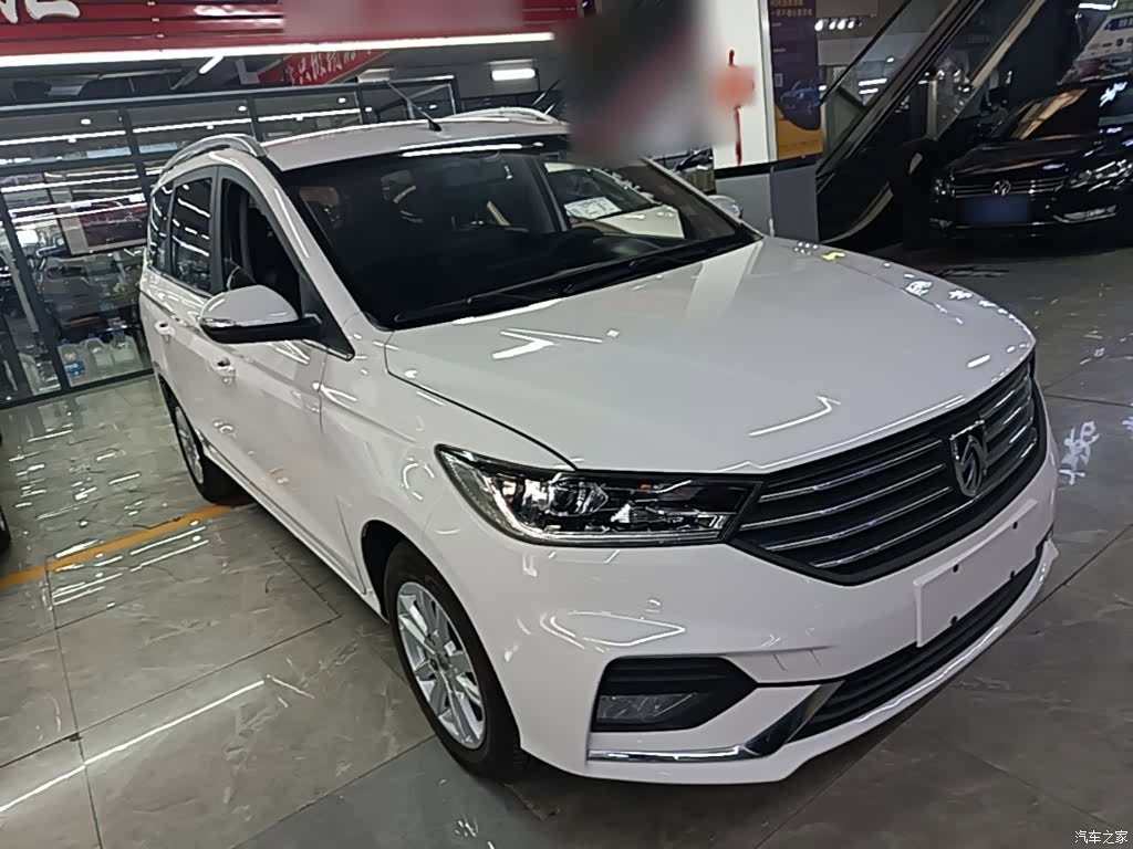 Wuling 360, 2018 4