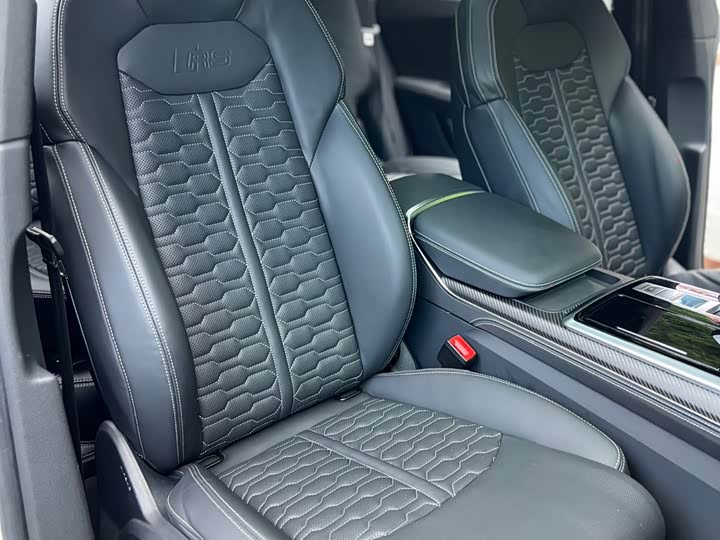 Audi RS Q8 2021 RS Q8 4.0T