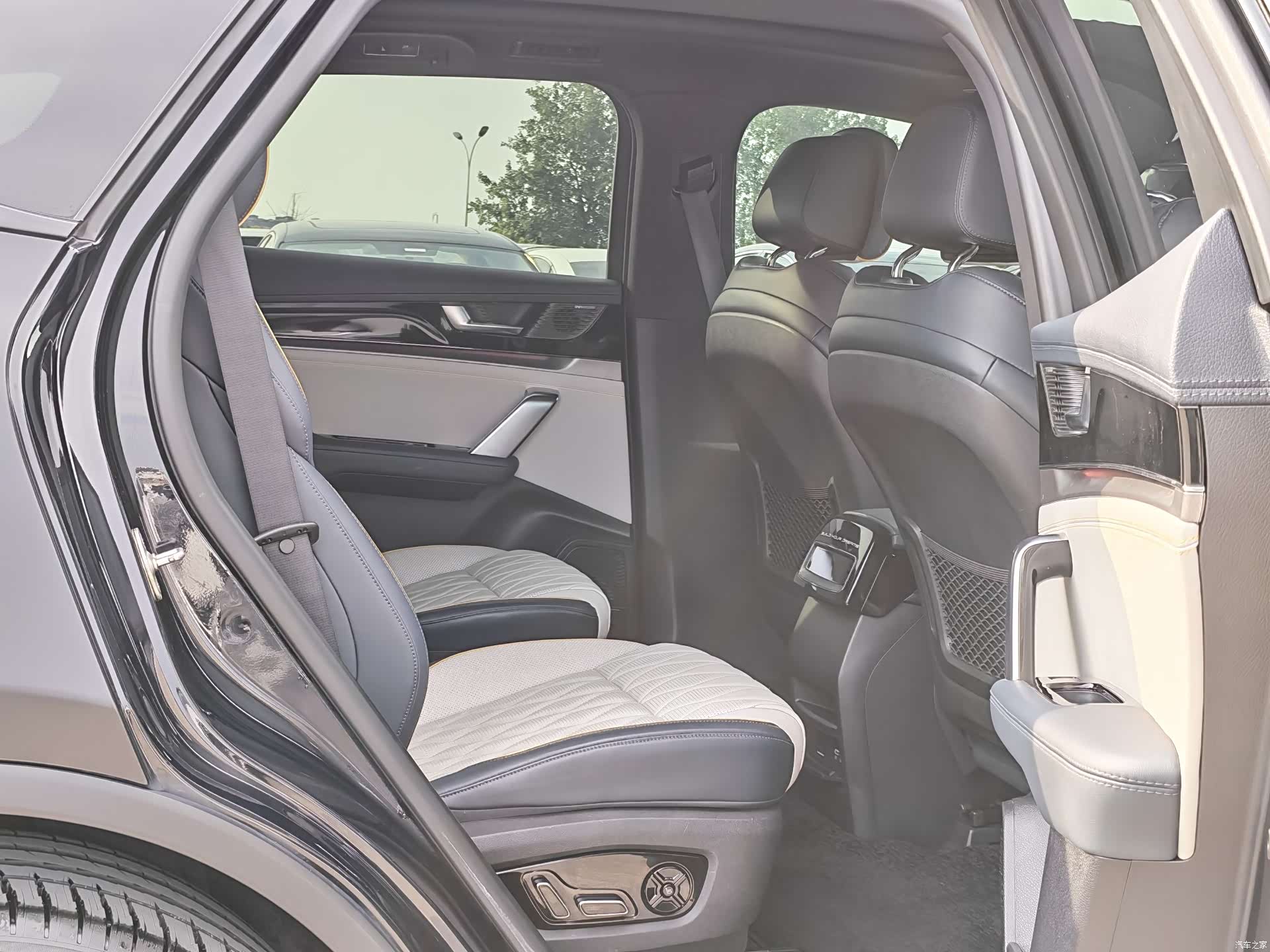 BYD Tang, 2022 19