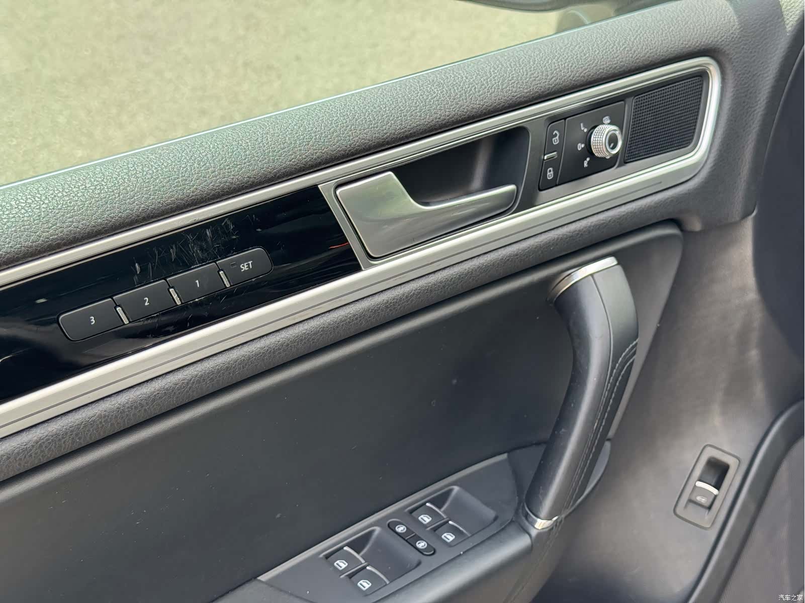 Volkswagen Touareg, 2017 9
