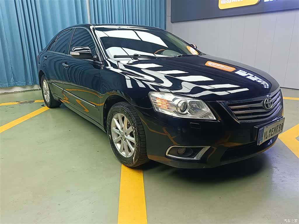 Toyota Camry, 2010 3