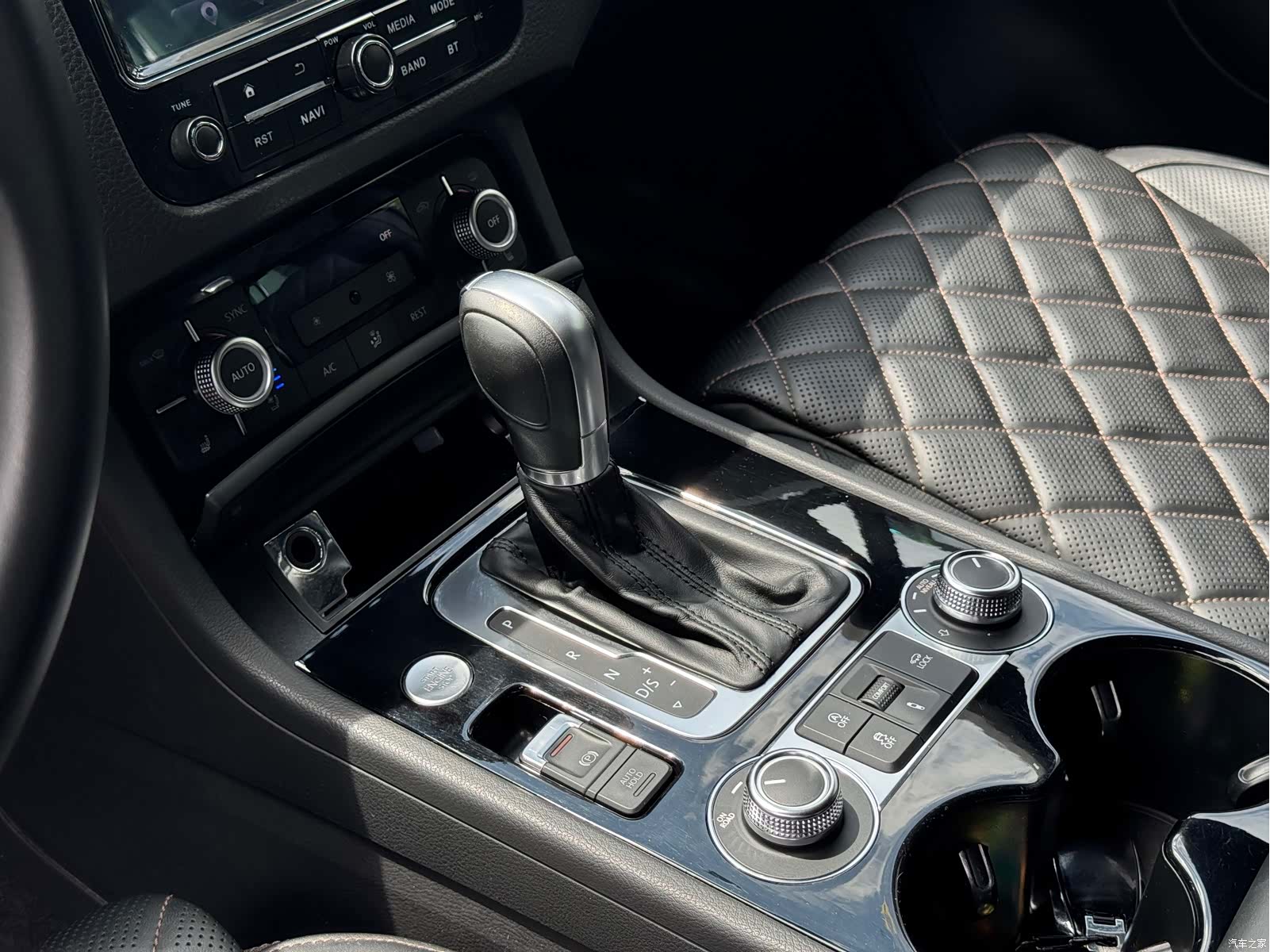 Volkswagen Touareg, 2017 7