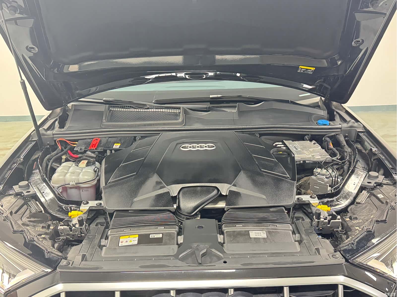 Audi Q7, 2023 23