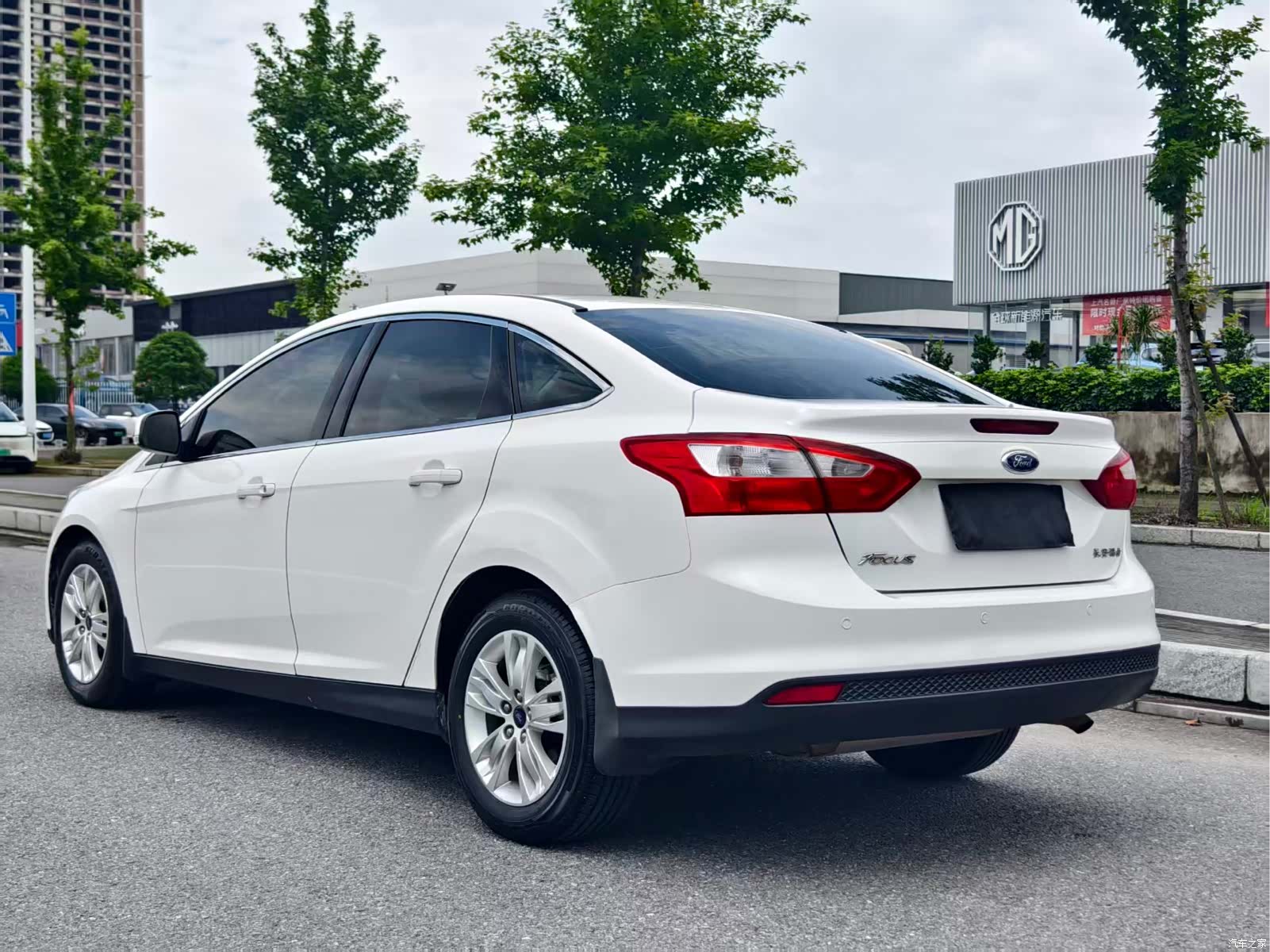 Ford Focus, 2014 6
