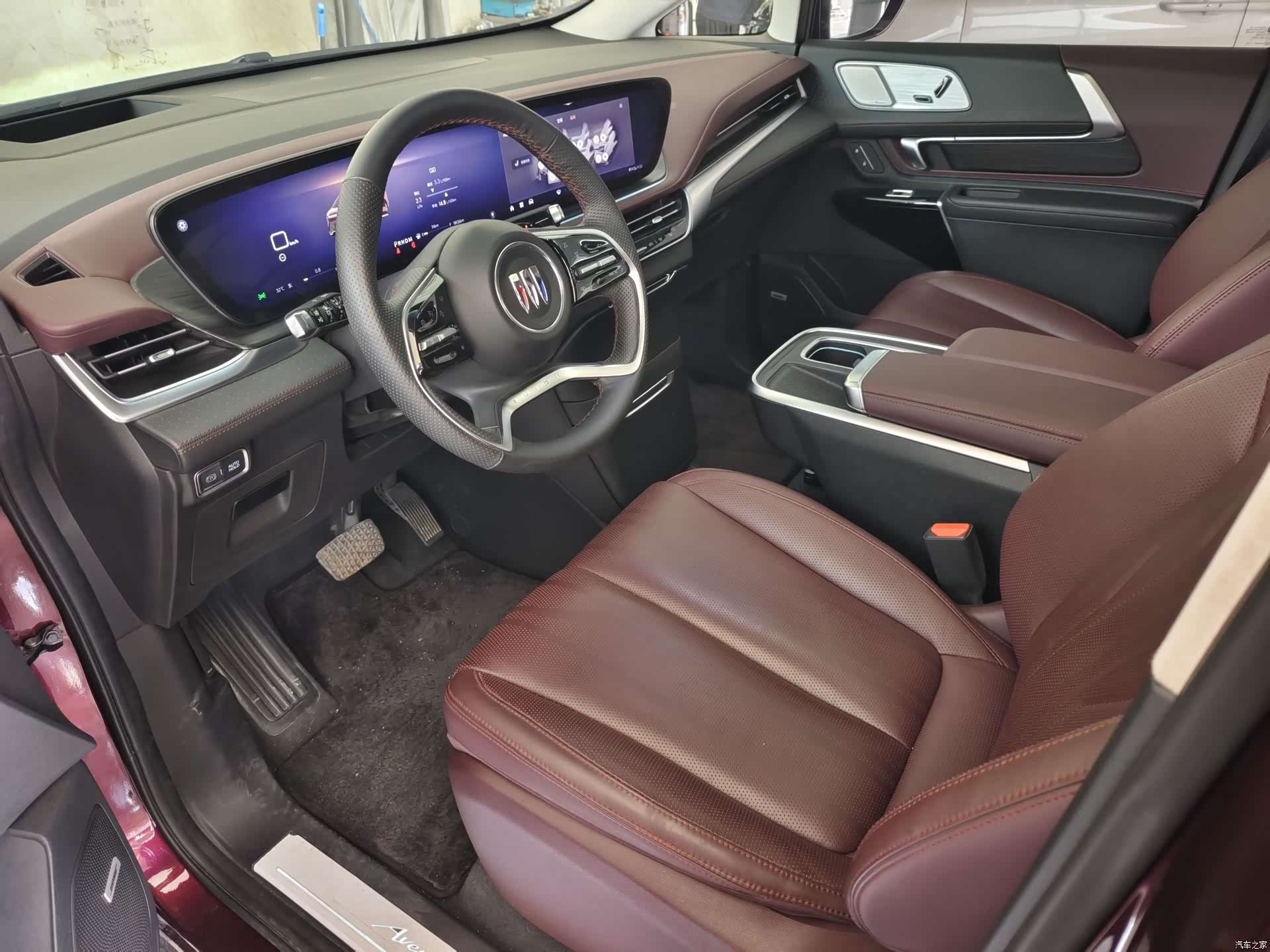 Buick Century, 2023 10