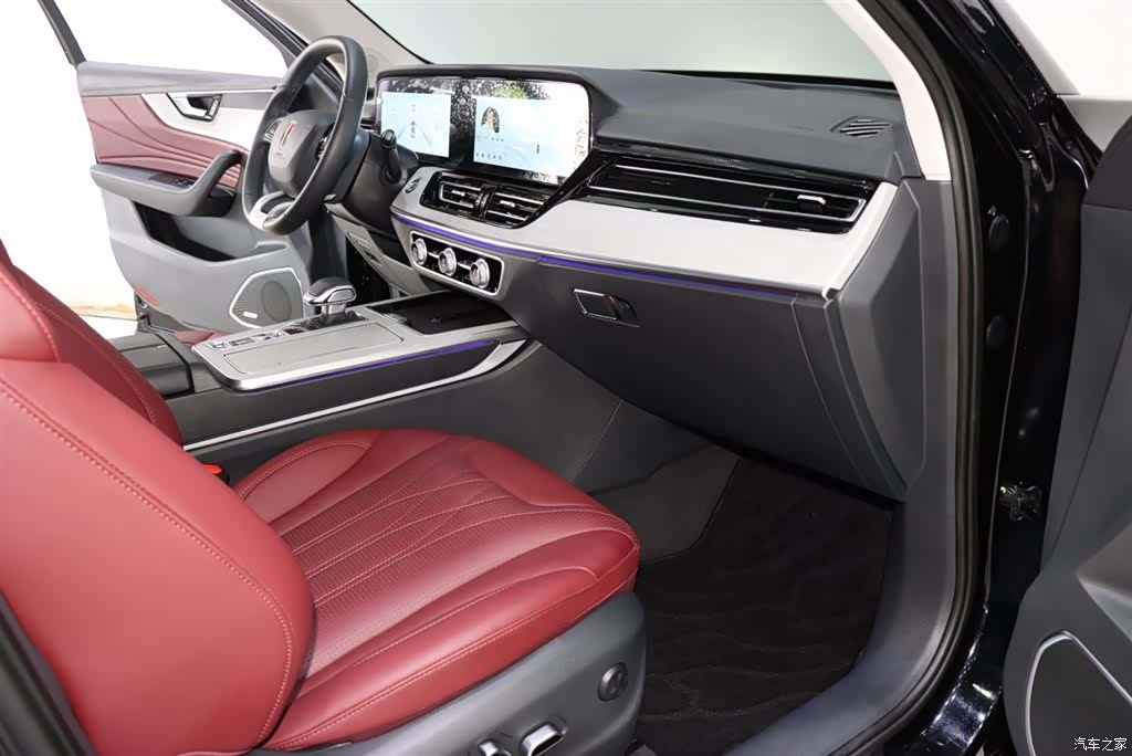 Hongqi HS5, 2025 7