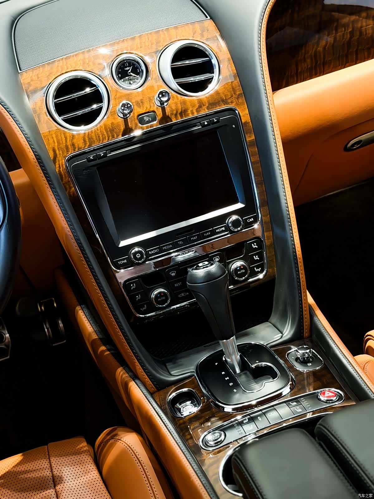 Bentley Flying Spur, 2016 23