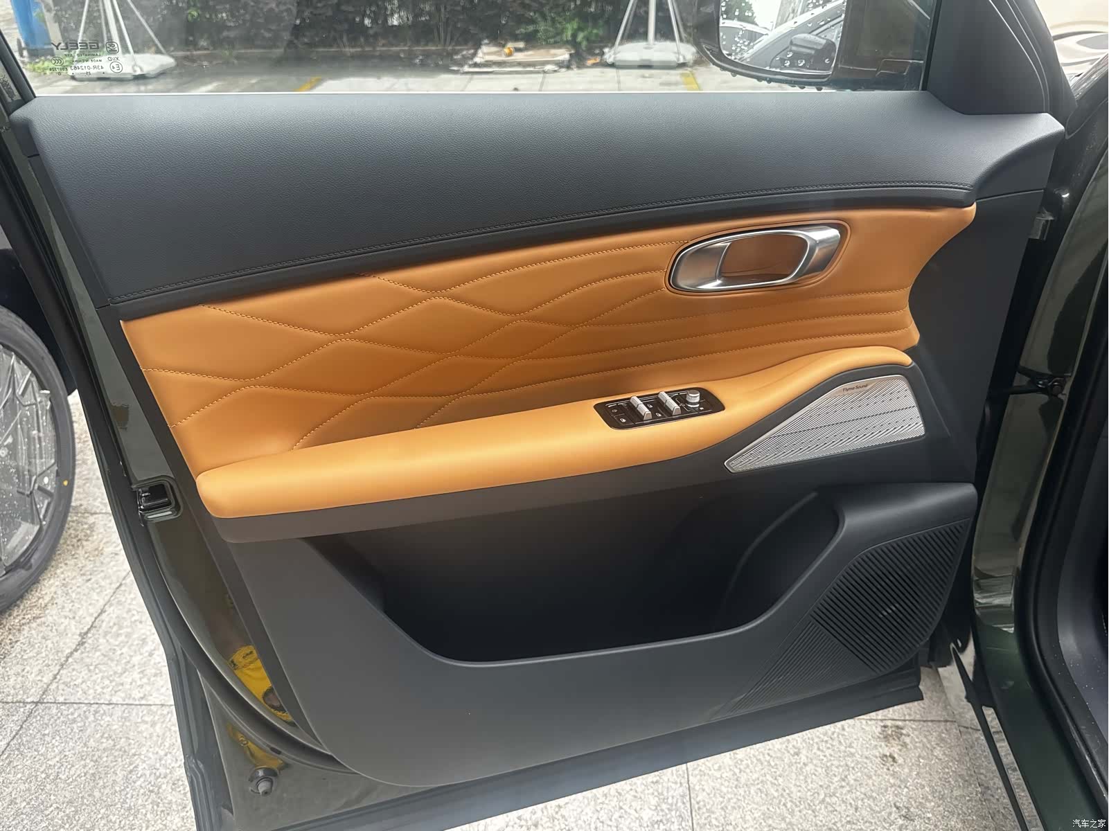 Geely 7, 2026 все фото