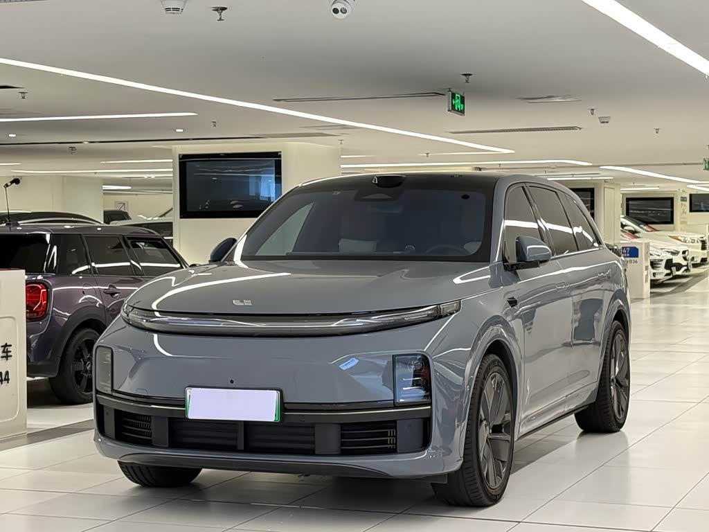 Li Auto L7